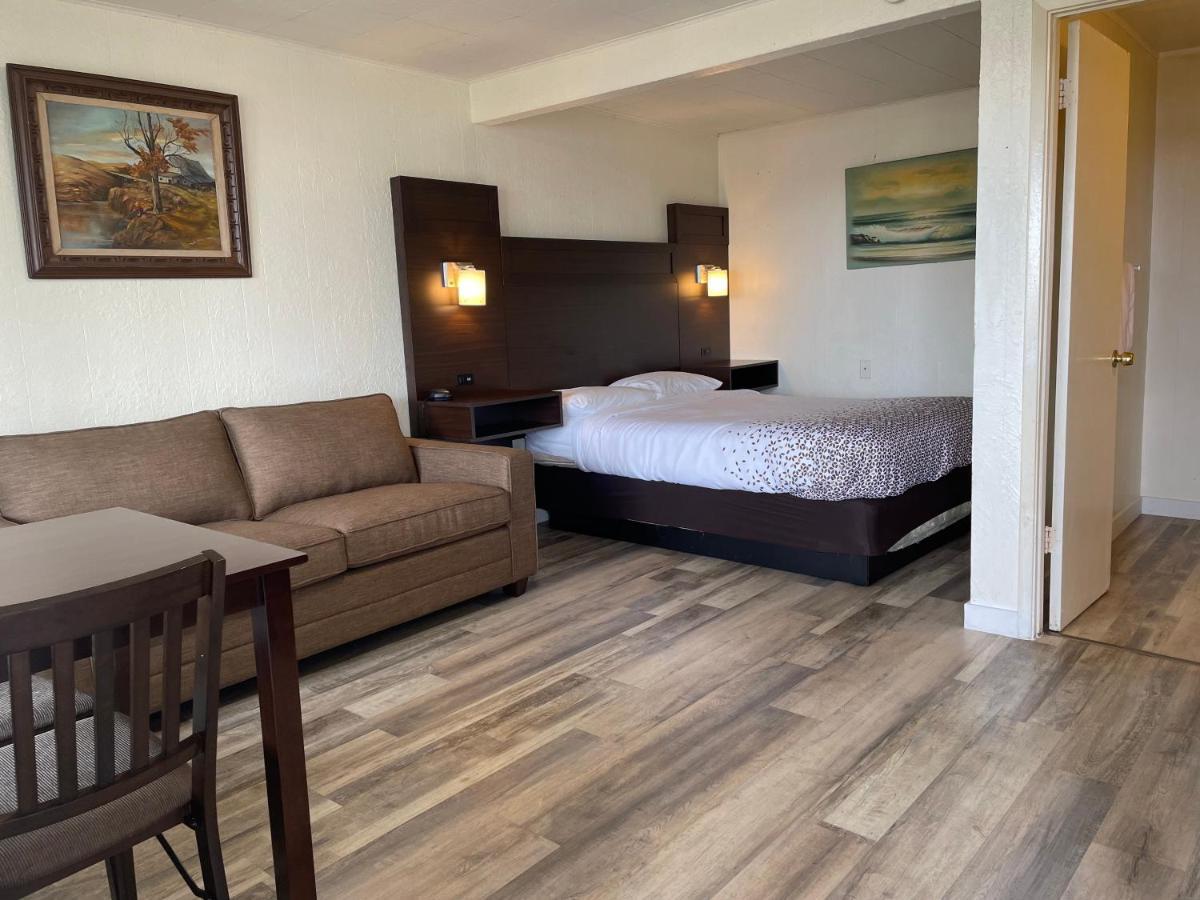 Holiday Motel Westport Luaran gambar