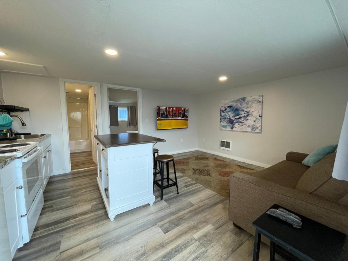 Holiday Motel Westport Luaran gambar