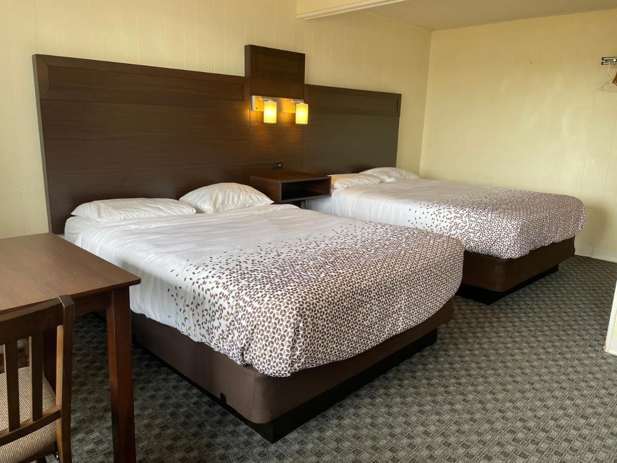 Holiday Motel Westport Luaran gambar